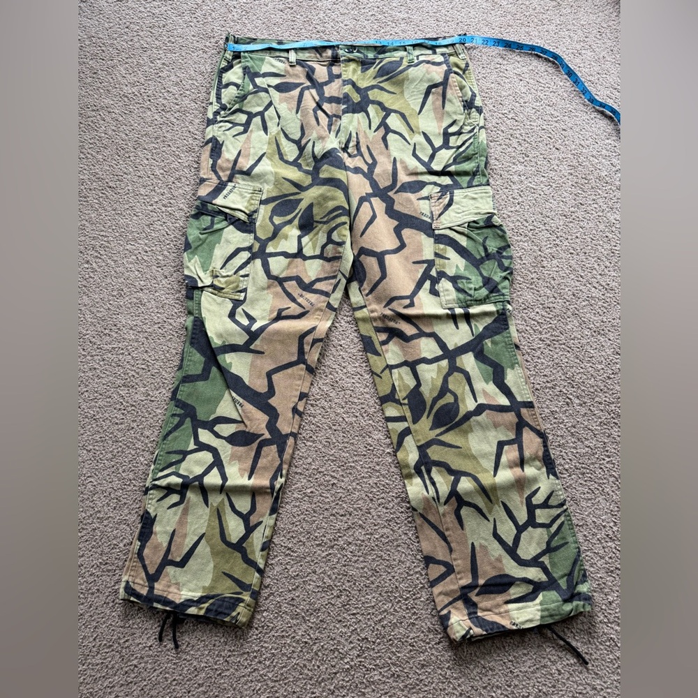Vintage Predator Camouflage Cargo Pants